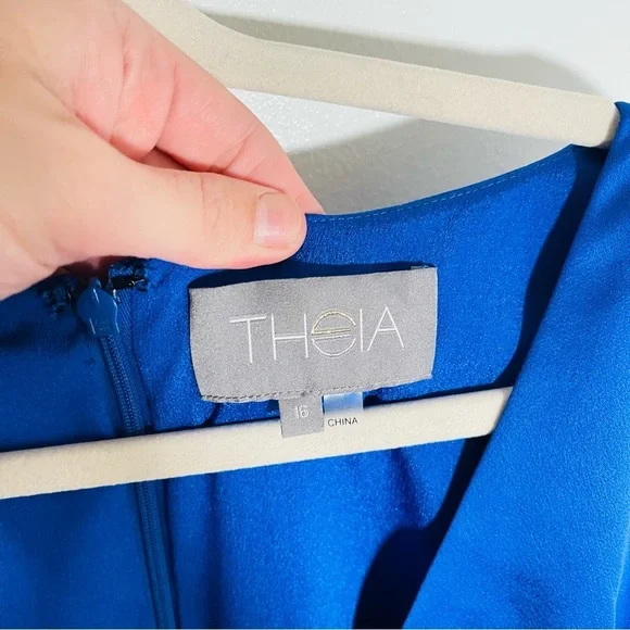 NWT Theia Candace Faux Wrap Cocktail Dress Blue Satin - Picture 4 of 9
